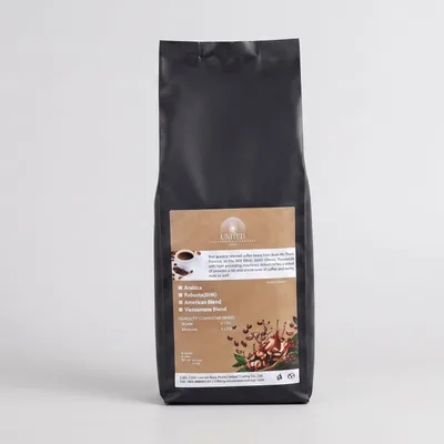 Robusta coffee beans in a 2.2 lb United Trading bag.
